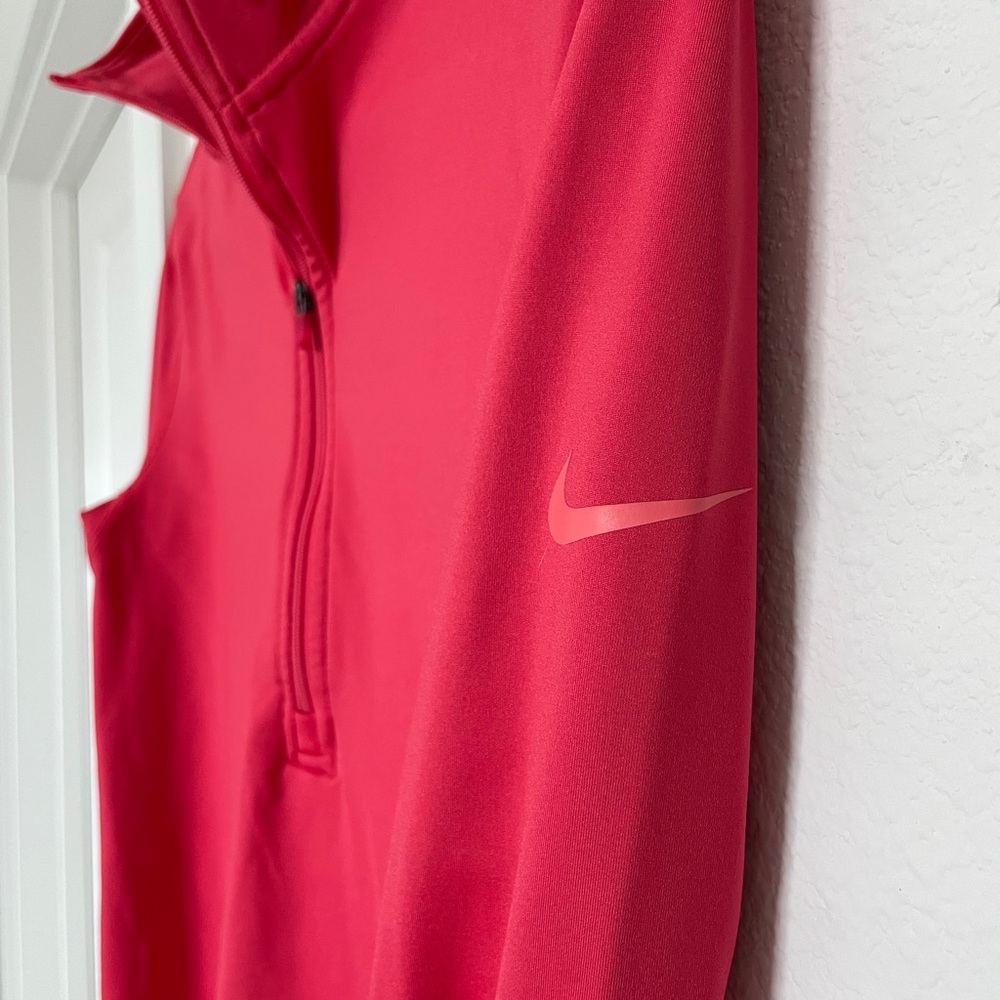 Nike Dri-Fit Long Sleeve Pullover